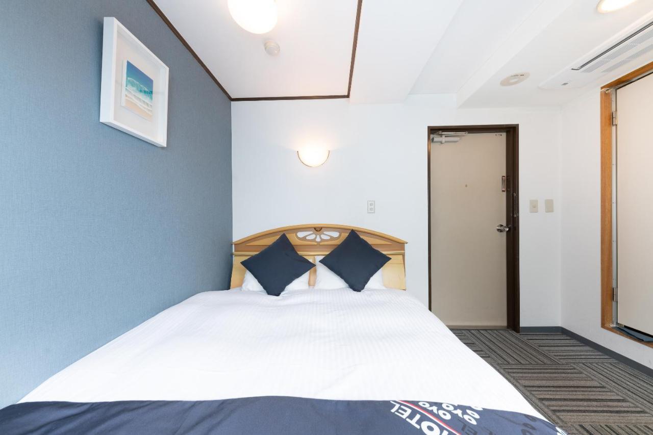 Oyo Hotel Ikebukuro Tōkyō Extérieur photo